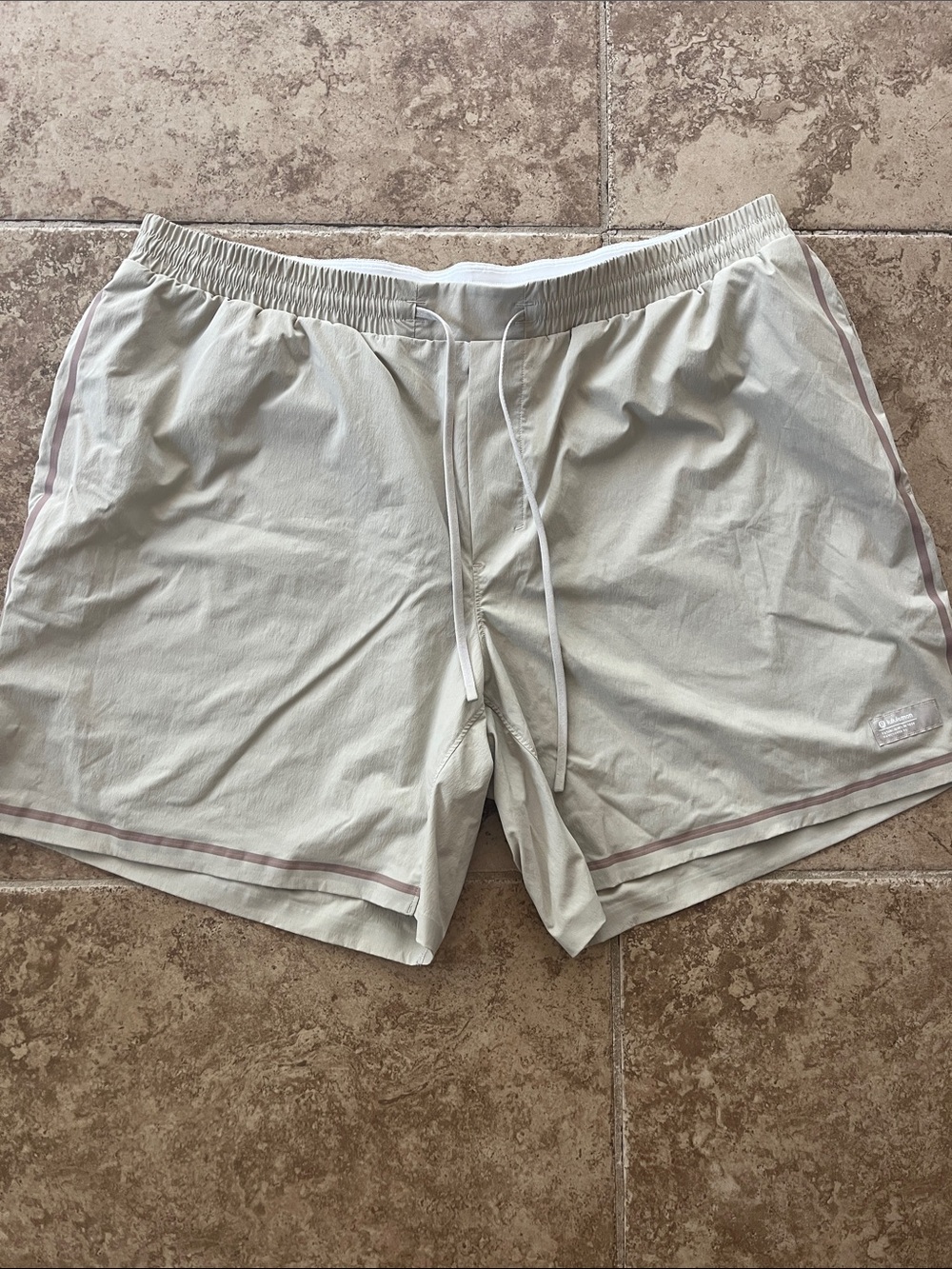 Men's Lululemon athletic shorts